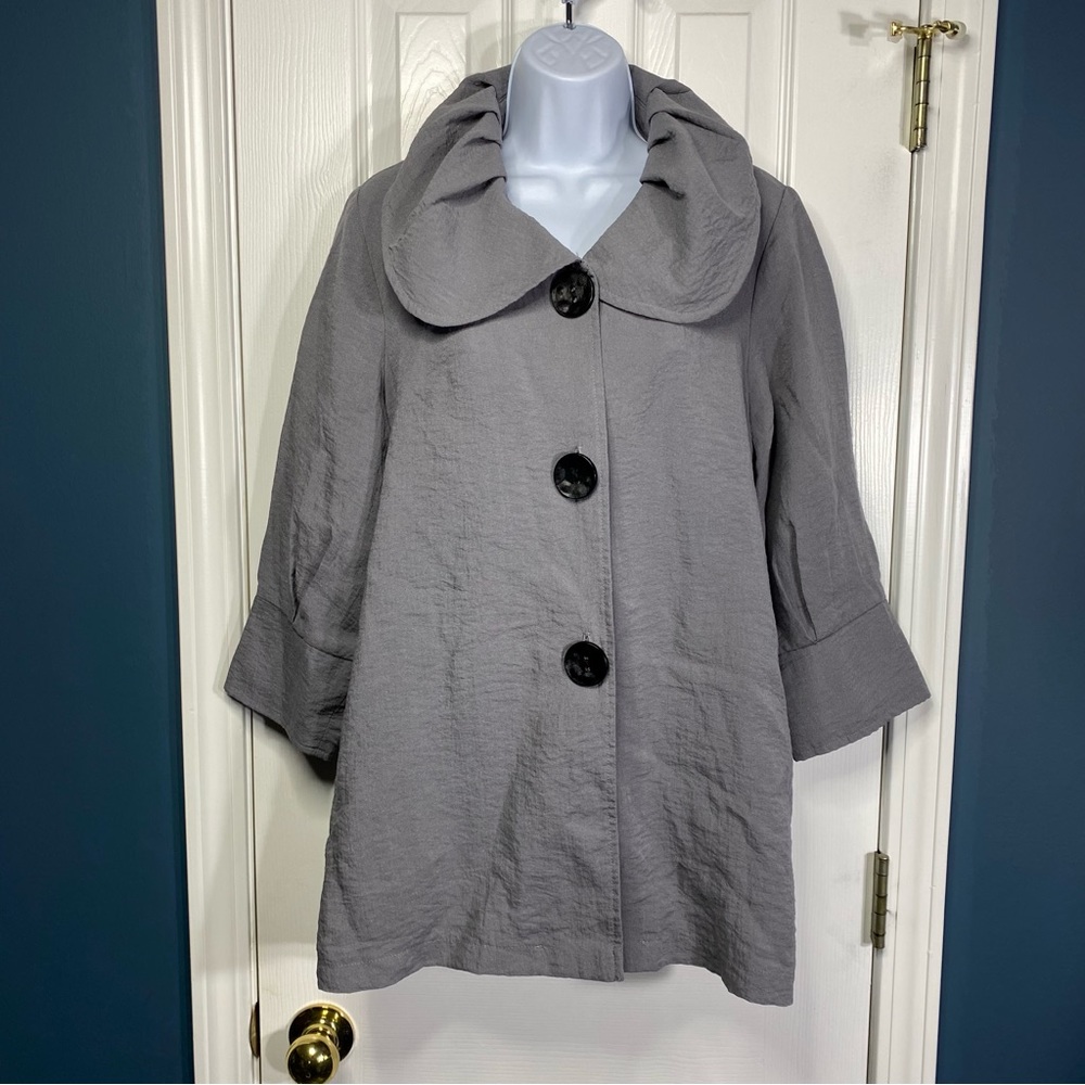 Yushi Gray Metallic Jacket